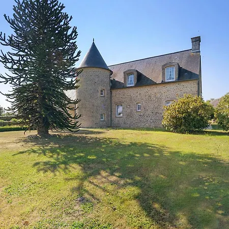 La Tourelle De La Croix Picauville